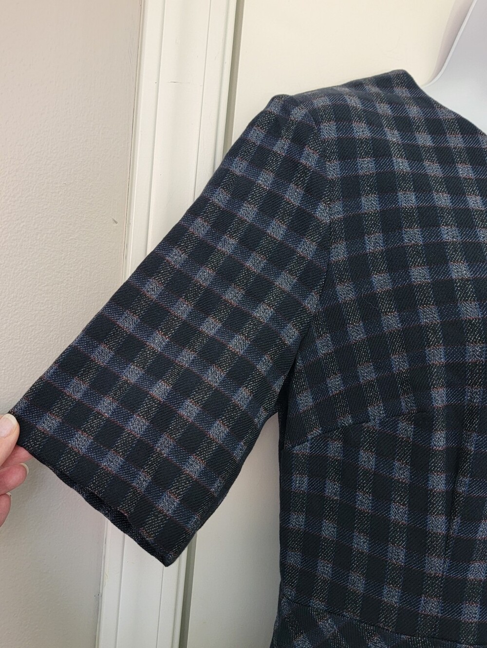 Banana Republic Blue Gray Plaid Tweed Sheath Slit Short Sleeve Midi Dress Sz 8 - Picture 6 of 12